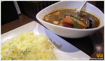 スープカレー ＳＨＯ－ＲＩＮ すすきの本店